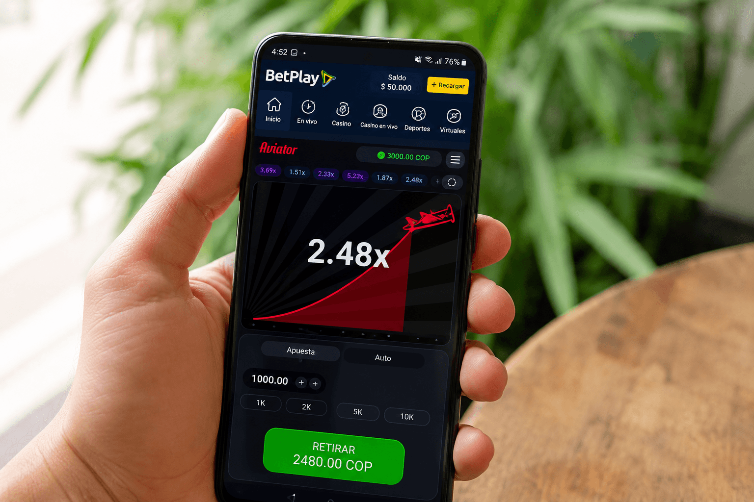 Captura de Aviator funcionando en BetPlay - prueba real realizada en Colombia